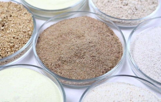 2017年工業飼料產量超2億噸，連續7年位居世界第一，商品飼料合格率達97.4%……